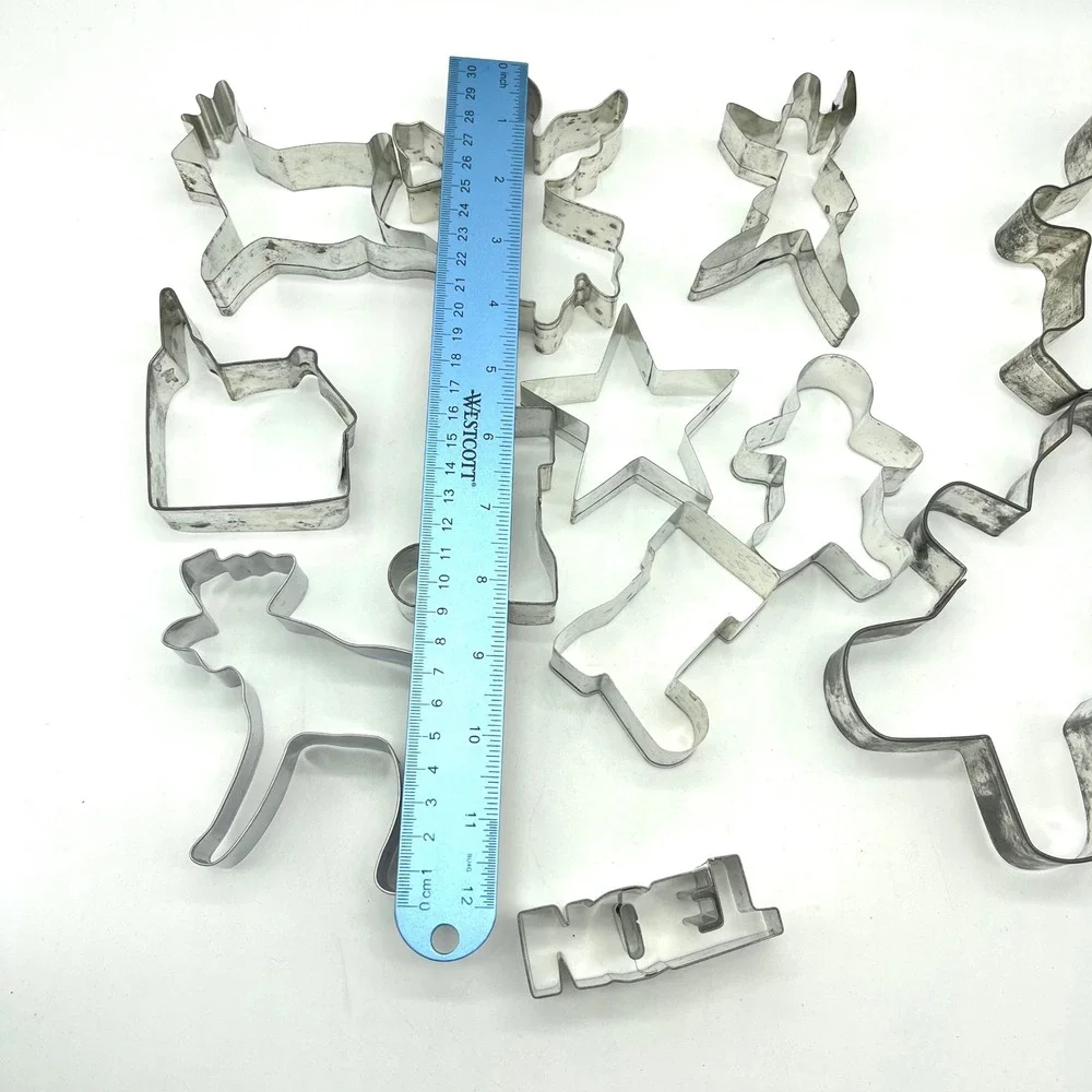 Vintage Metal Christmas Cookie‎ Cutters Set Gingerbread Angel Star Stocking